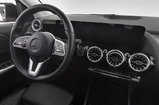 Mercedes-Benz EQA vaihtoauto