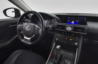Lexus IS vaihtoauto