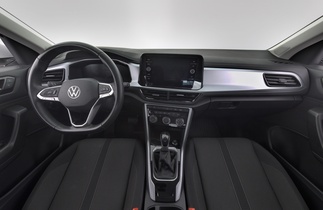 Volkswagen T-Roc vaihtoauto