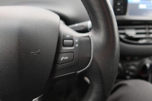 Peugeot 208 vaihtoauto