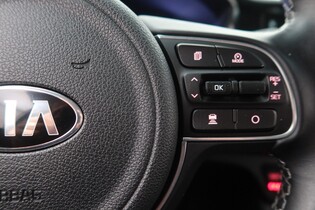 Kia Niro plug-in vaihtoauto