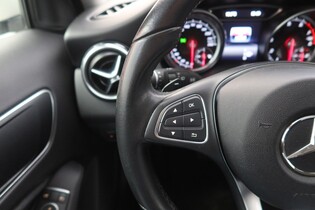 Mercedes-Benz GLA vaihtoauto