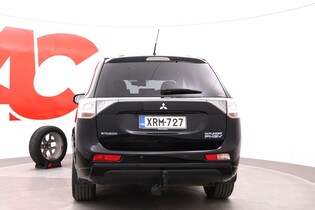 Mitsubishi Outlander PHEV vaihtoauto