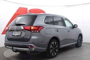 Mitsubishi Outlander PHEV vaihtoauto