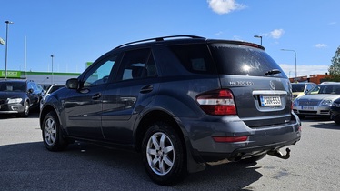 Mercedes-Benz ML vaihtoauto