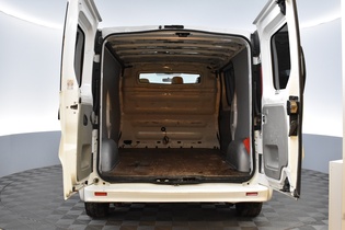 Nissan Primastar vaihtoauto