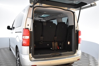 Toyota Proace Verso vaihtoauto