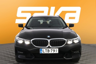 BMW 330 vaihtoauto