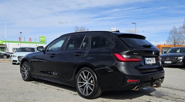 BMW 330 vaihtoauto