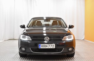 Volkswagen Jetta vaihtoauto