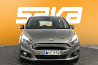 Ford S-MAX vaihtoauto