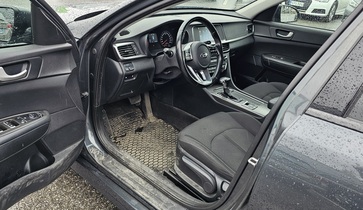 Kia Optima vaihtoauto
