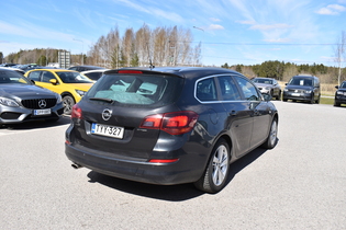 Opel Astra vaihtoauto