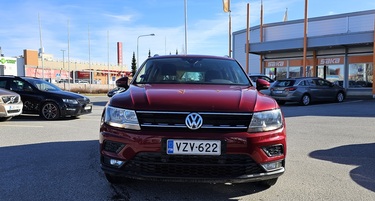 Volkswagen Tiguan vaihtoauto