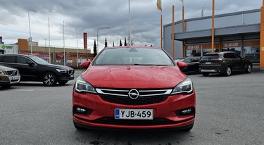 Opel Astra vaihtoauto