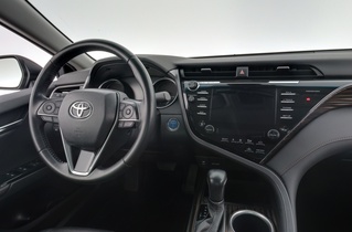 Toyota Camry vaihtoauto