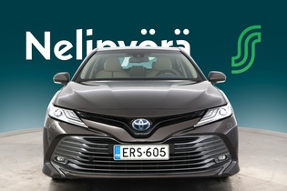 Toyota Camry vaihtoauto