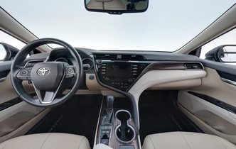 Toyota Camry vaihtoauto