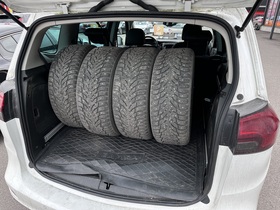 Opel Zafira vaihtoauto