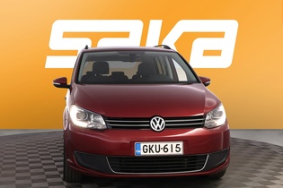 Volkswagen Touran vaihtoauto