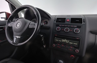 Volkswagen Touran vaihtoauto