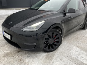 Tesla Model Y vaihtoauto