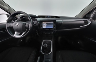 Toyota Hilux vaihtoauto