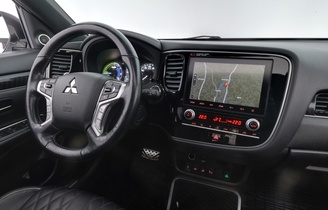 Mitsubishi Outlander PHEV vaihtoauto