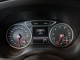 Mercedes-Benz B vaihtoauto