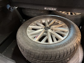 Volkswagen T-Roc vaihtoauto