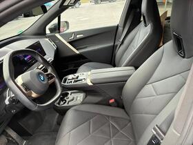 BMW iX vaihtoauto