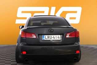 Lexus IS vaihtoauto