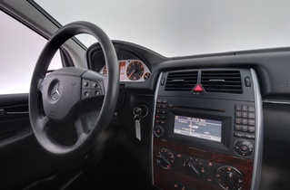 Mercedes-Benz B vaihtoauto