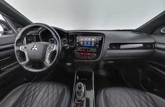 Mitsubishi Outlander vaihtoauto