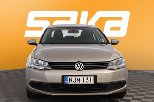Volkswagen Jetta vaihtoauto