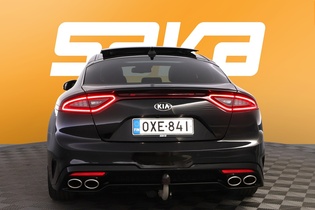 Kia Stinger vaihtoauto