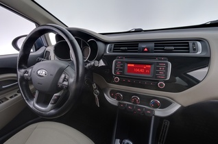 Kia Rio vaihtoauto
