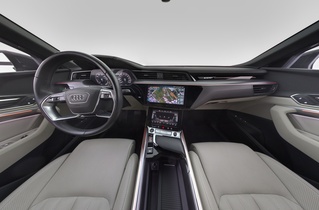 Audi Q8 e-tron vaihtoauto