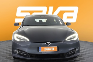 Tesla Model S vaihtoauto