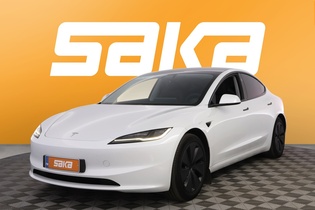 Tesla Model 3 vaihtoauto