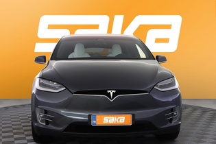 Tesla Model X vaihtoauto