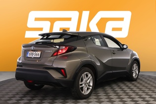 Toyota C-HR vaihtoauto