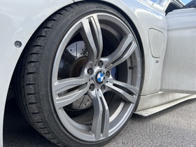 BMW 330 vaihtoauto