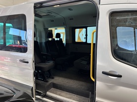 Ford Transit vaihtoauto