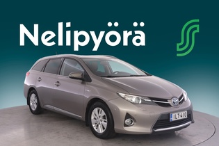 Toyota Auris vaihtoauto