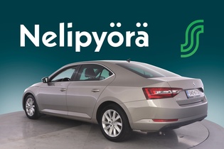 Skoda Superb vaihtoauto
