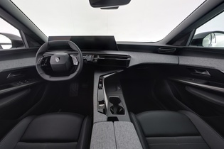 Peugeot E-3008 vaihtoauto