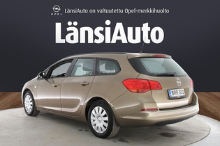 Opel Astra vaihtoauto