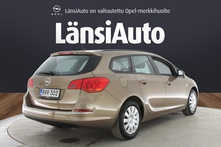 Opel Astra vaihtoauto