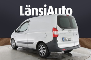 Ford Transit Courier vaihtoauto
